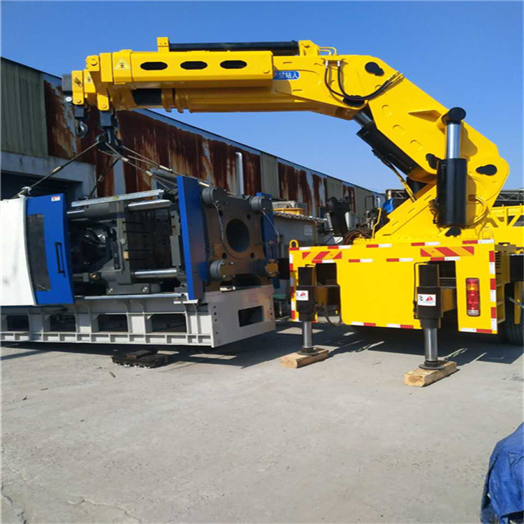 凤泉优质大吨位随车吊出租服务，助您高效施工