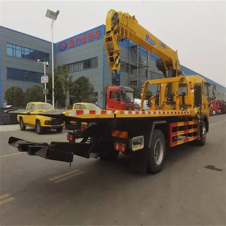 凤泉附近小随车吊出租电话，轻松解决搬运烦恼