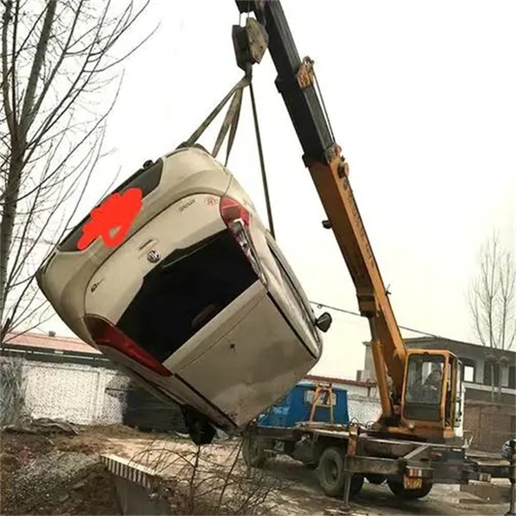 凤泉随时待命，吊车24小时道路救援服务全解析